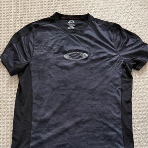 Oakley Men's Camouflage Black Tee